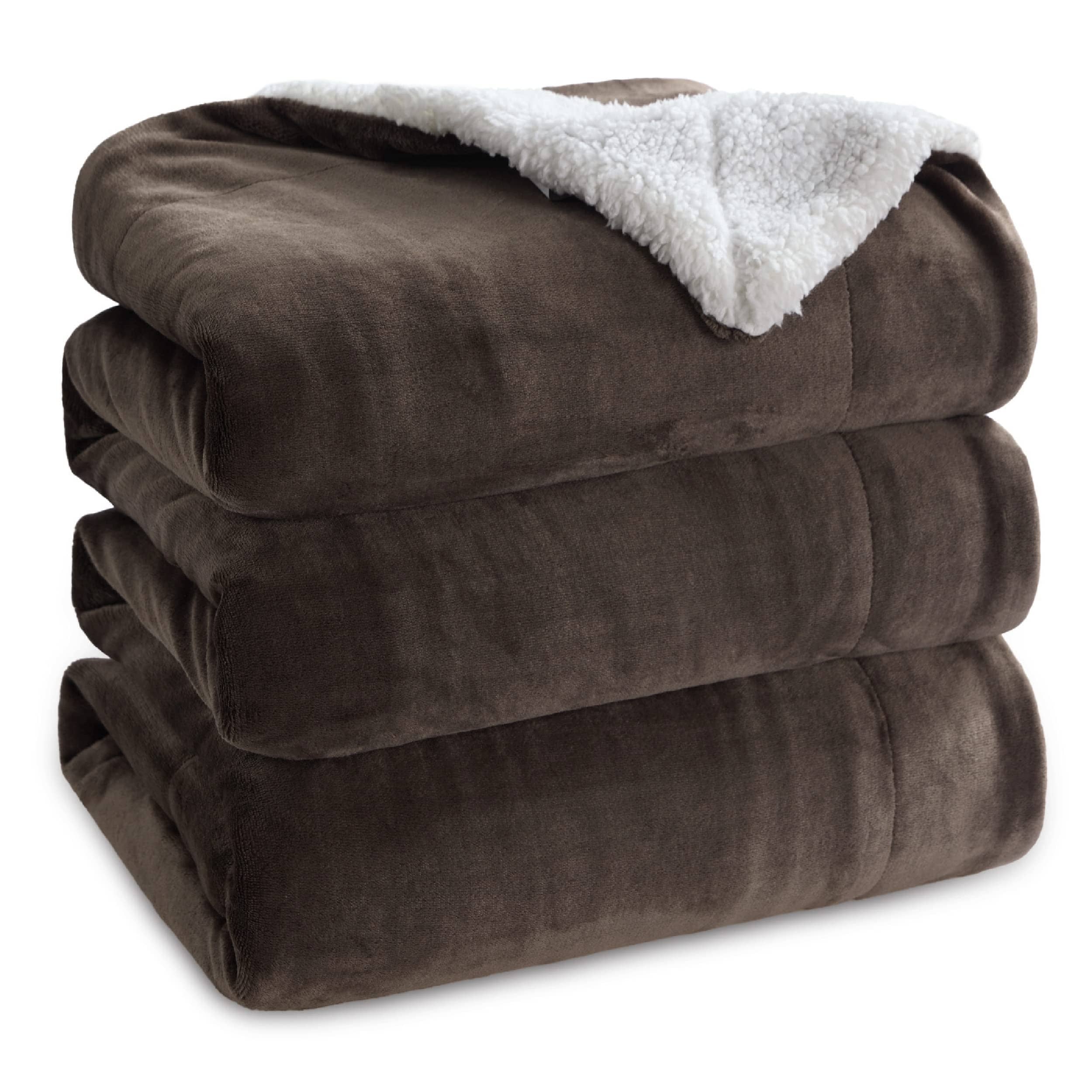 Sherpa and Fleece Reversable Blanket