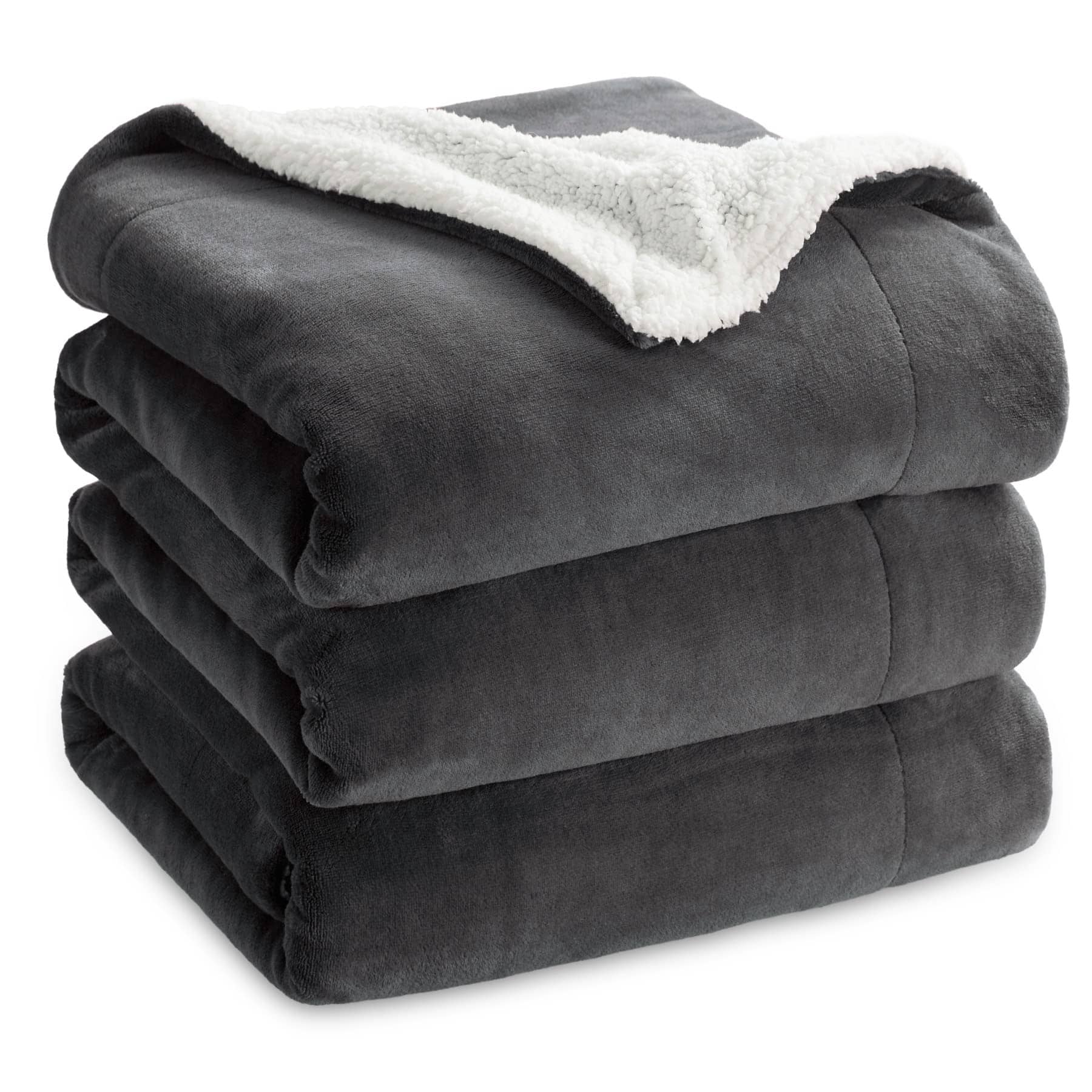 Sherpa and Fleece Reversable Blanket