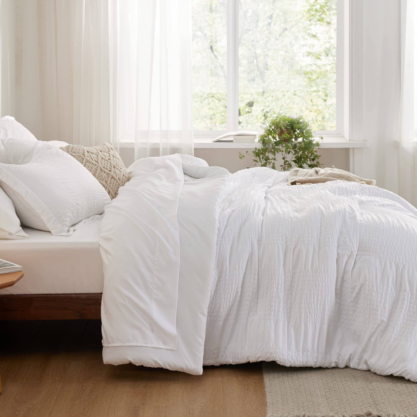 Stripe Seersucker Bed-in-a-Bag