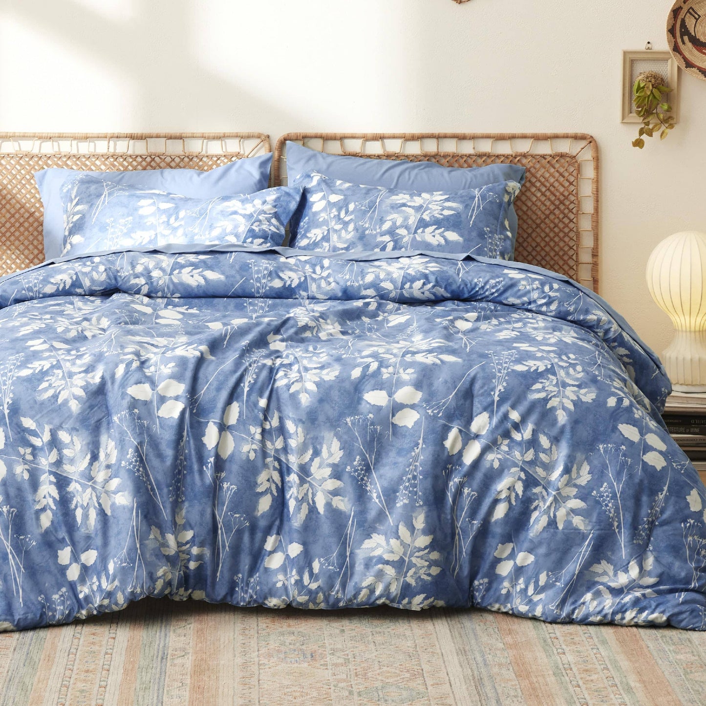 Elegant Floral Comforter Sets