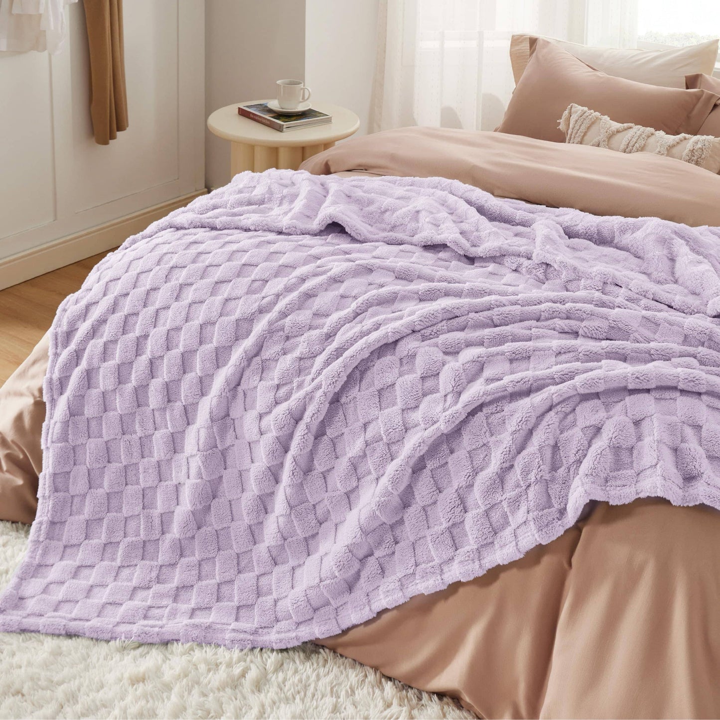 Jacquard Shaggy Sherpa Blanket