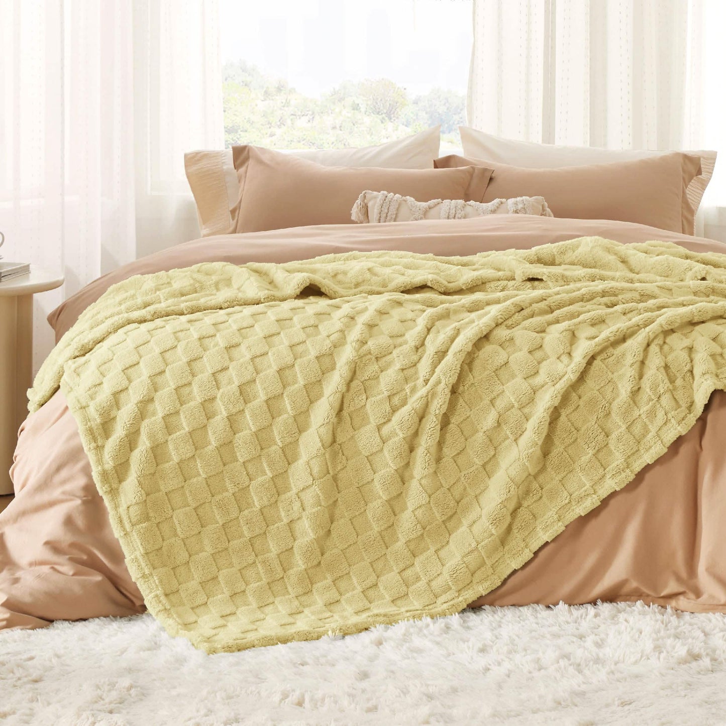 Jacquard Shaggy Sherpa Blanket