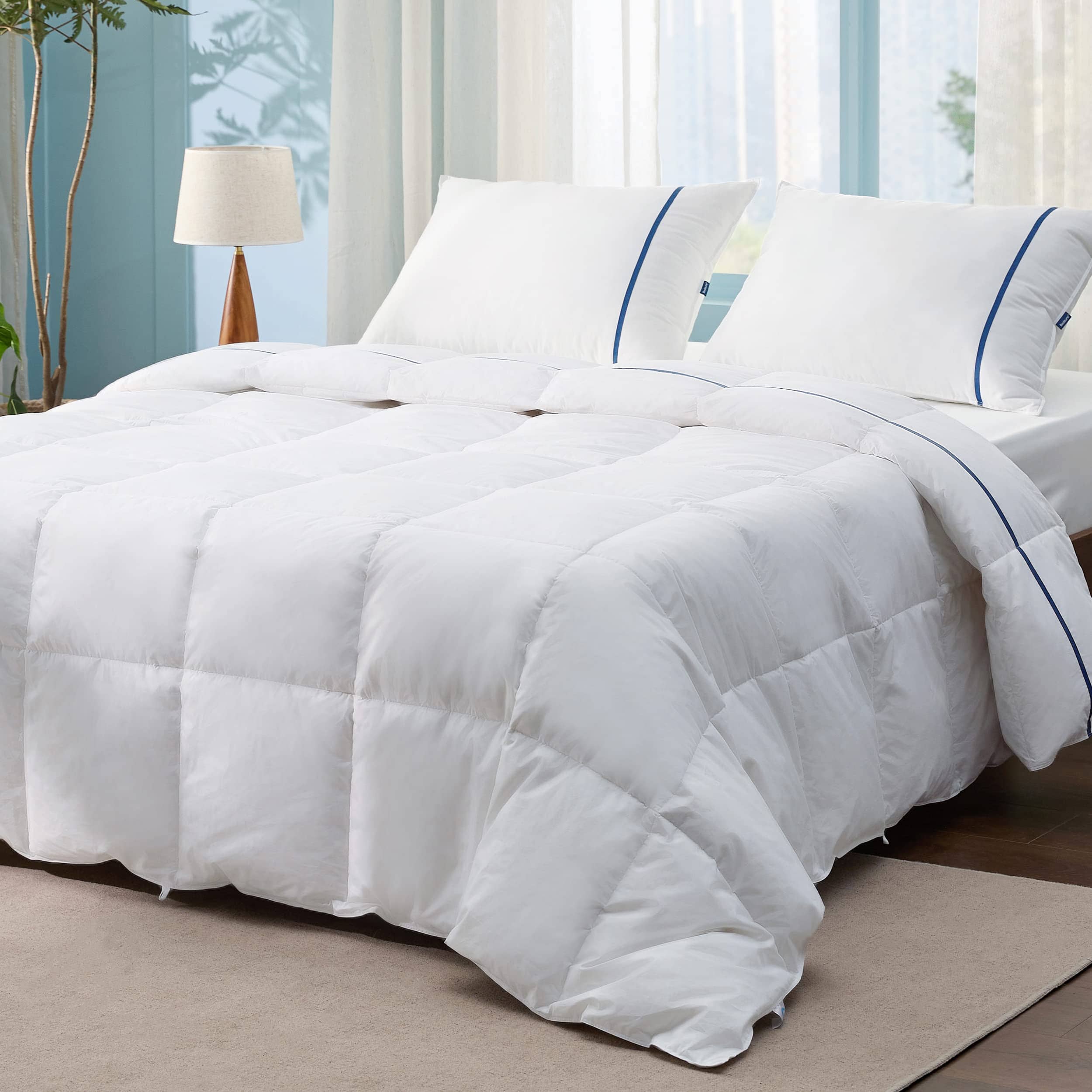 Bedsure Goose Feather Down-20 Comforter