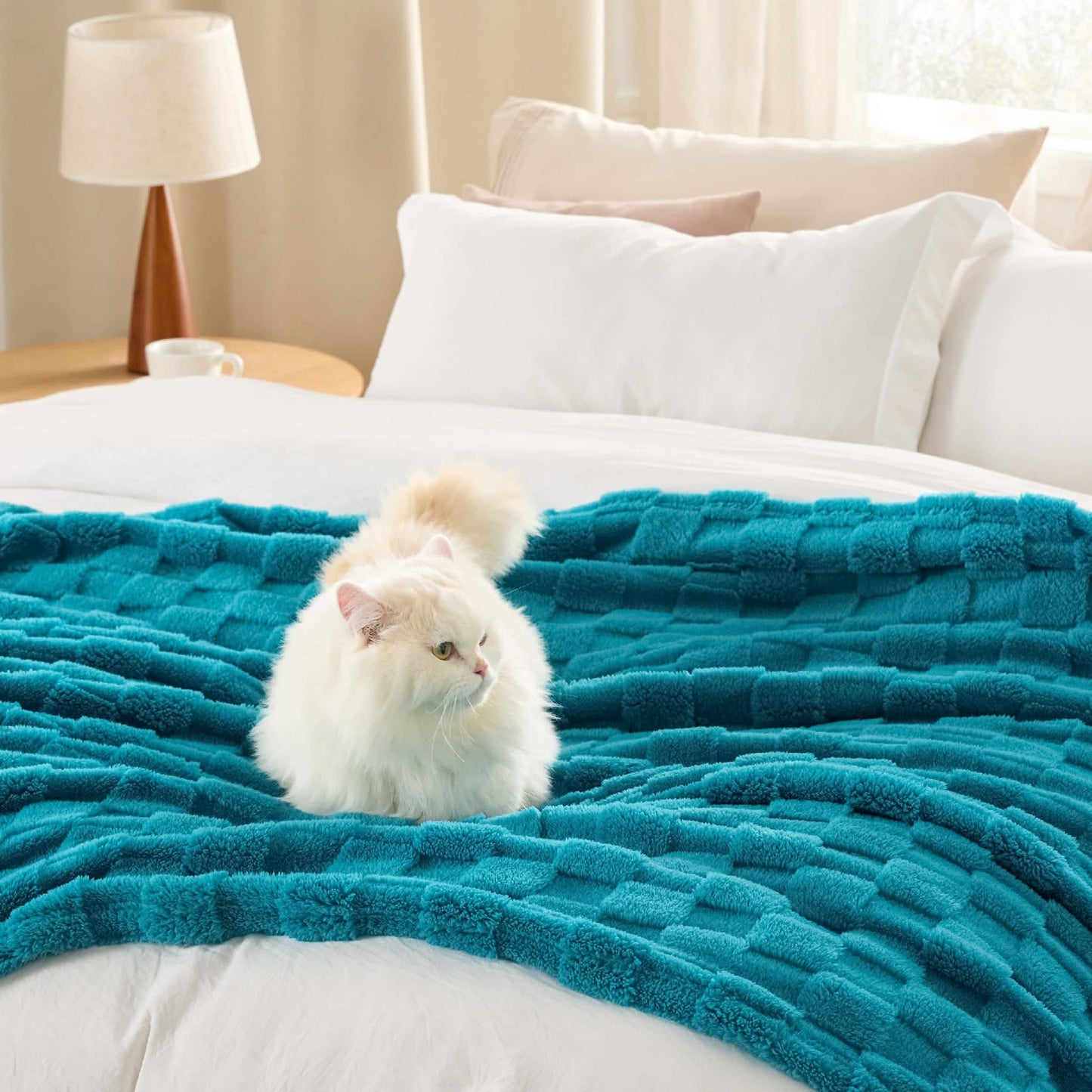 Jacquard Shaggy Sherpa Blanket