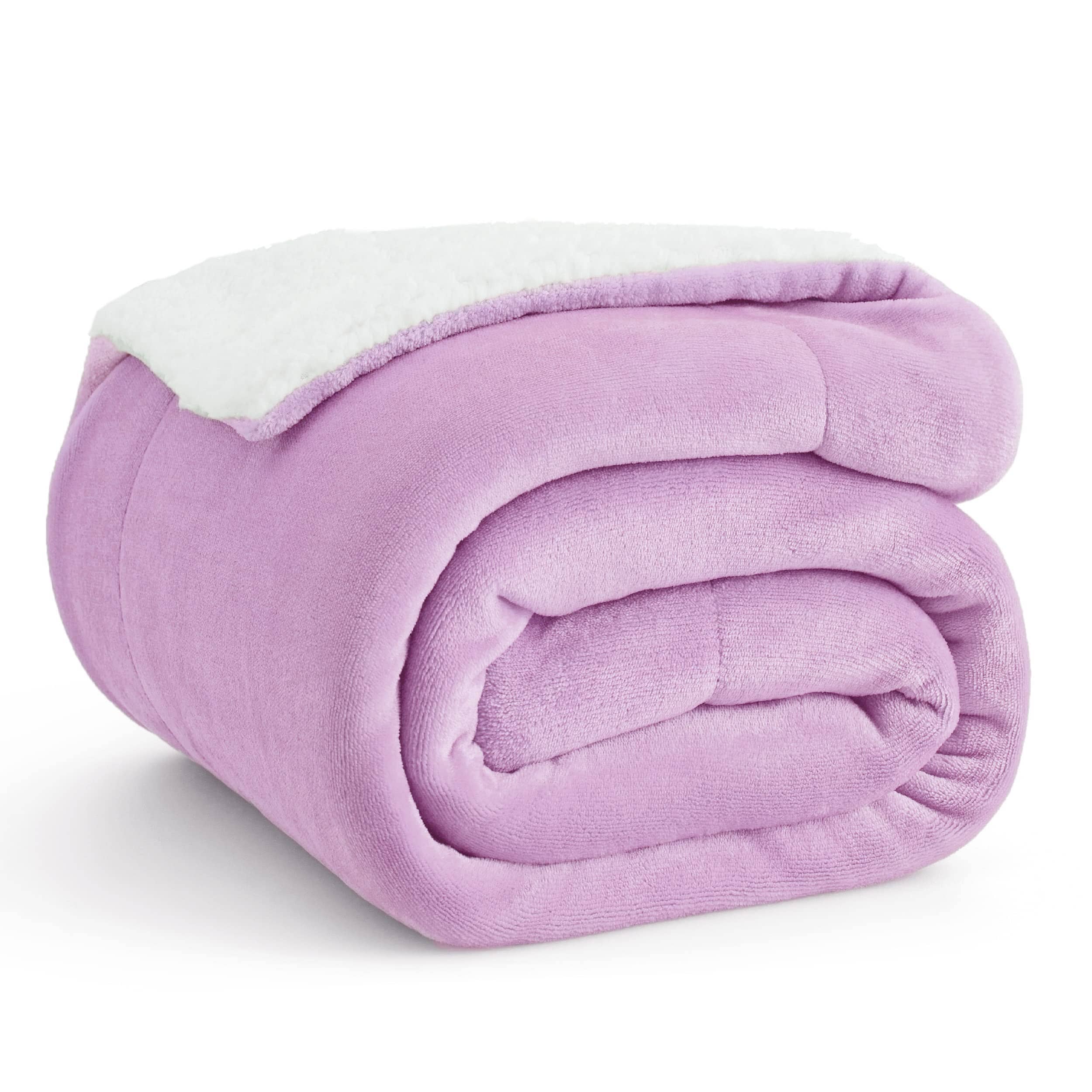 Sherpa and Fleece Reversable Blanket