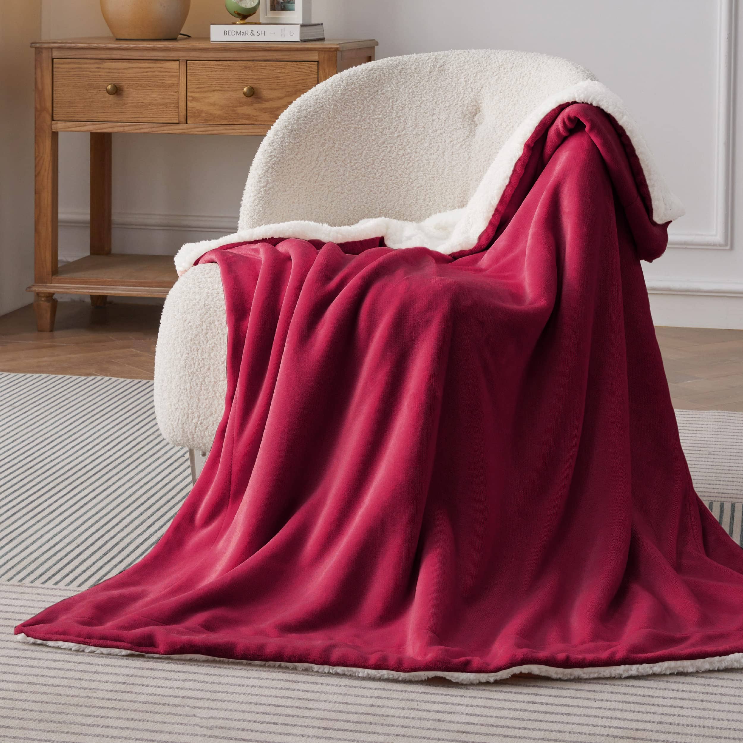 Sherpa and Fleece Reversable Blanket