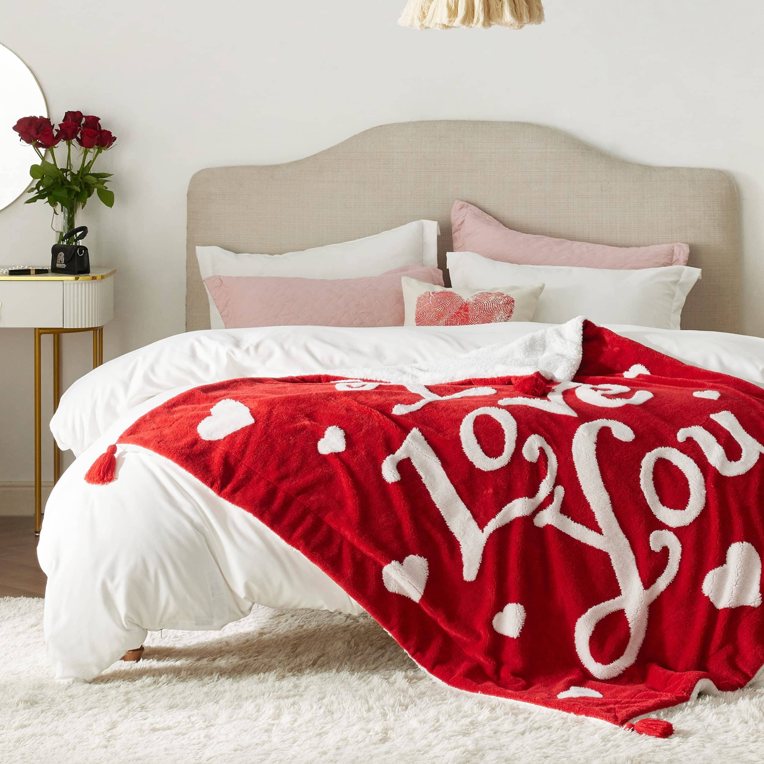 Bedsure Valentine's Day Throw Blanket