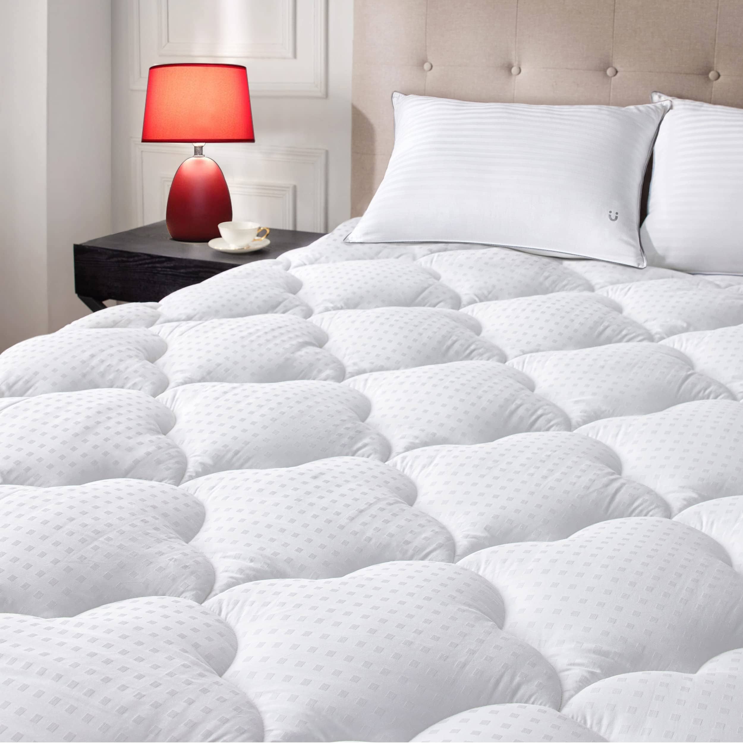 Machine Washable Fluffy Cotton Quilted Mattress Topper