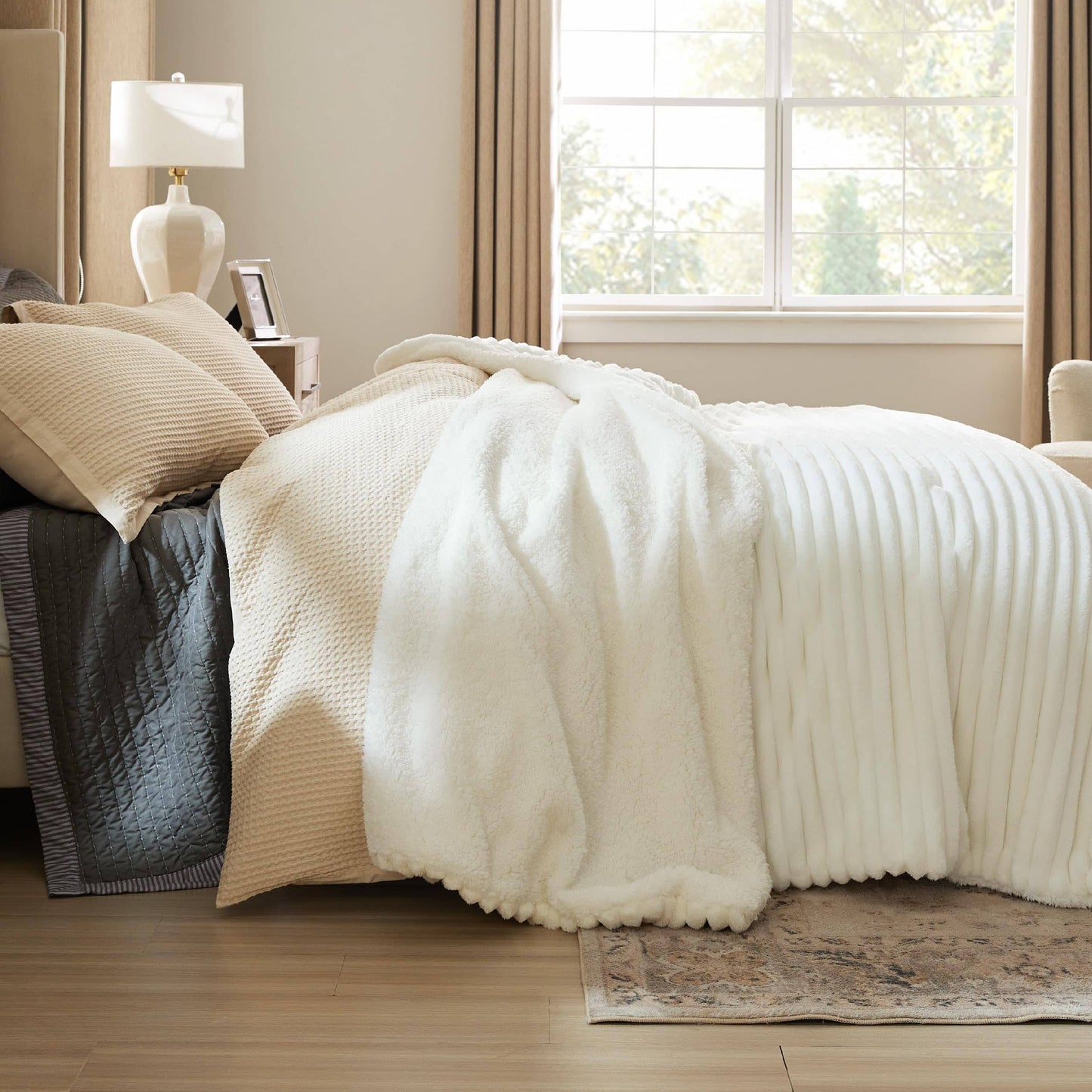 Jacquard Stripes Shaggy Sherpa Blanket