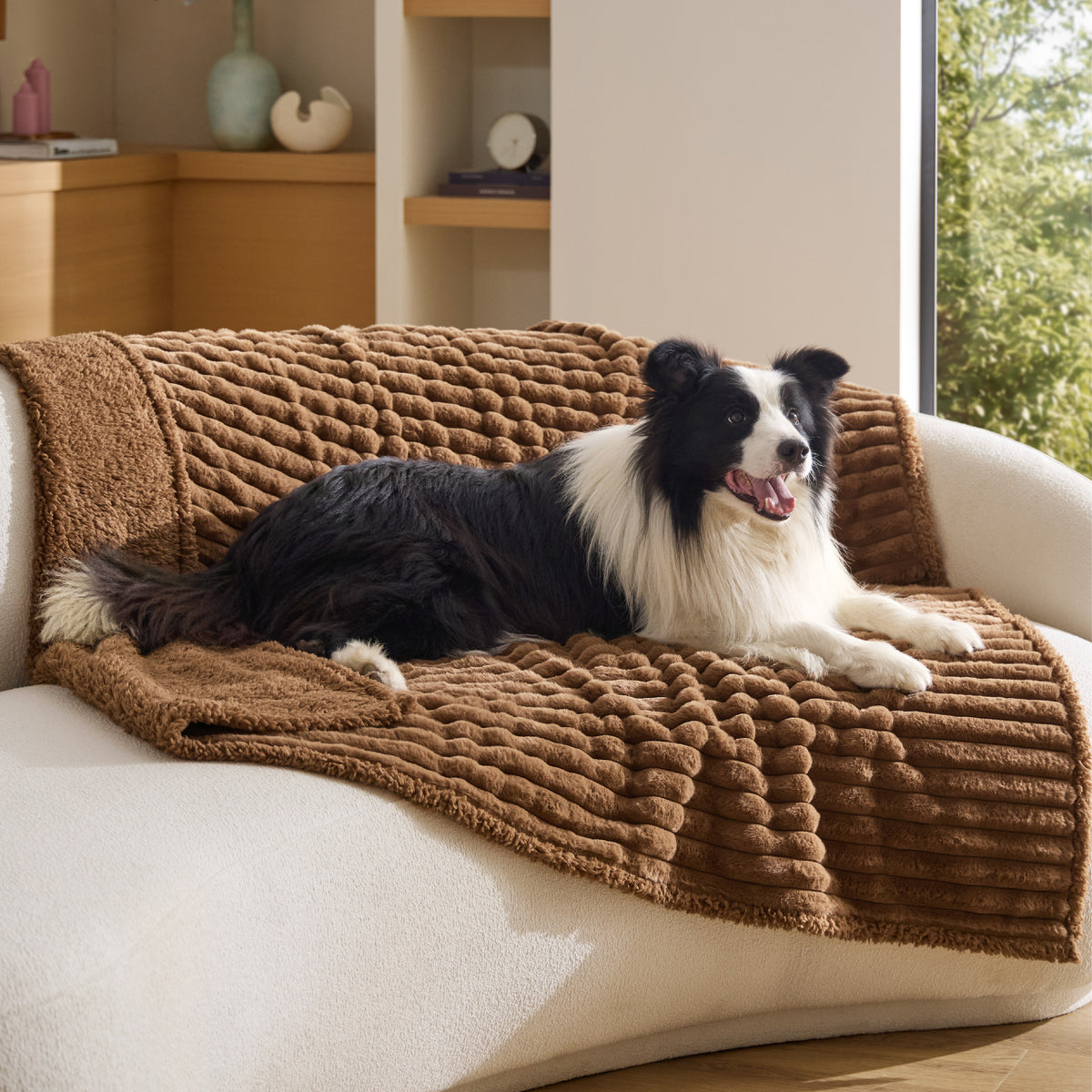 ComfyFleece® Waterproof Pet Blanket