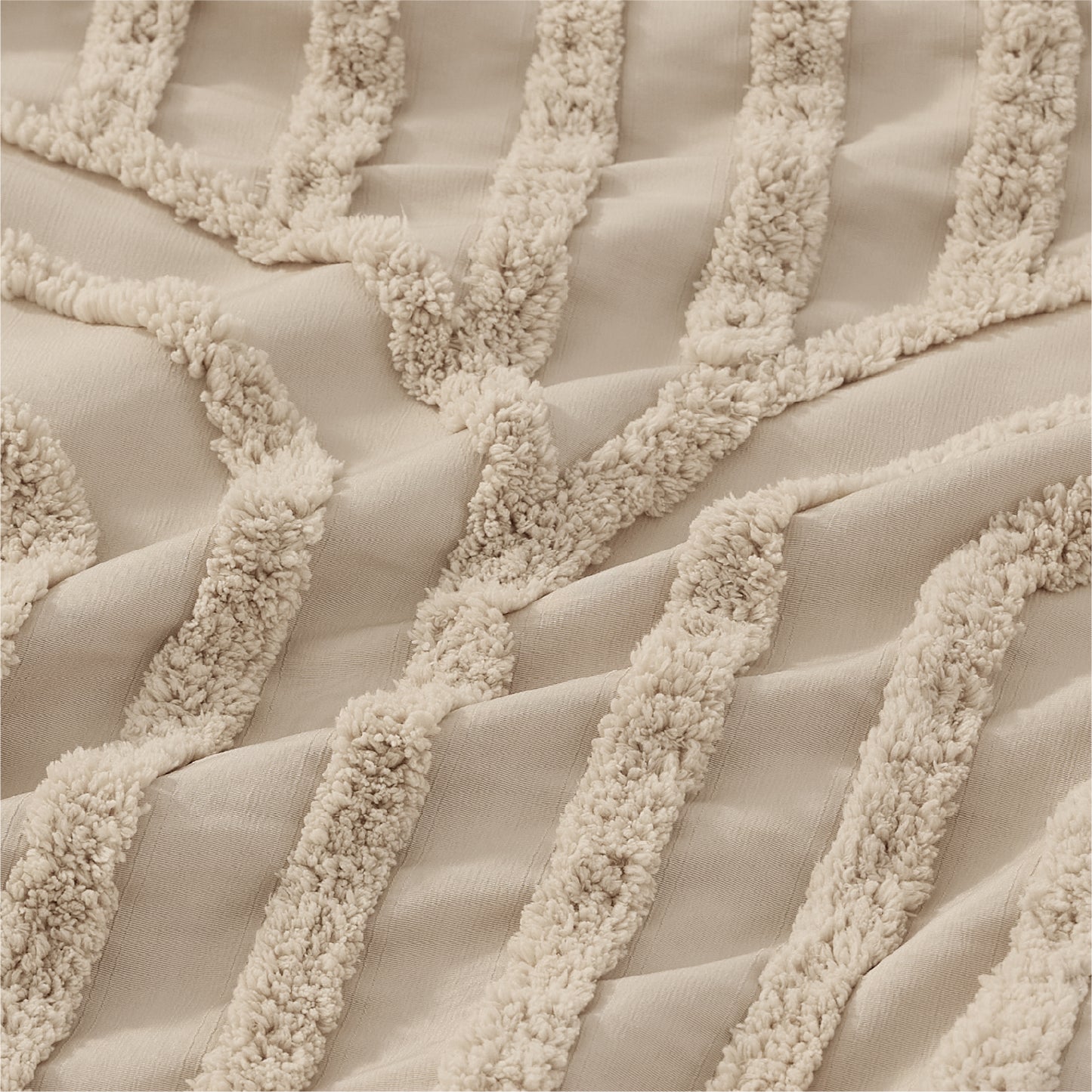 Fluffy Arch Tufted Comforter Set