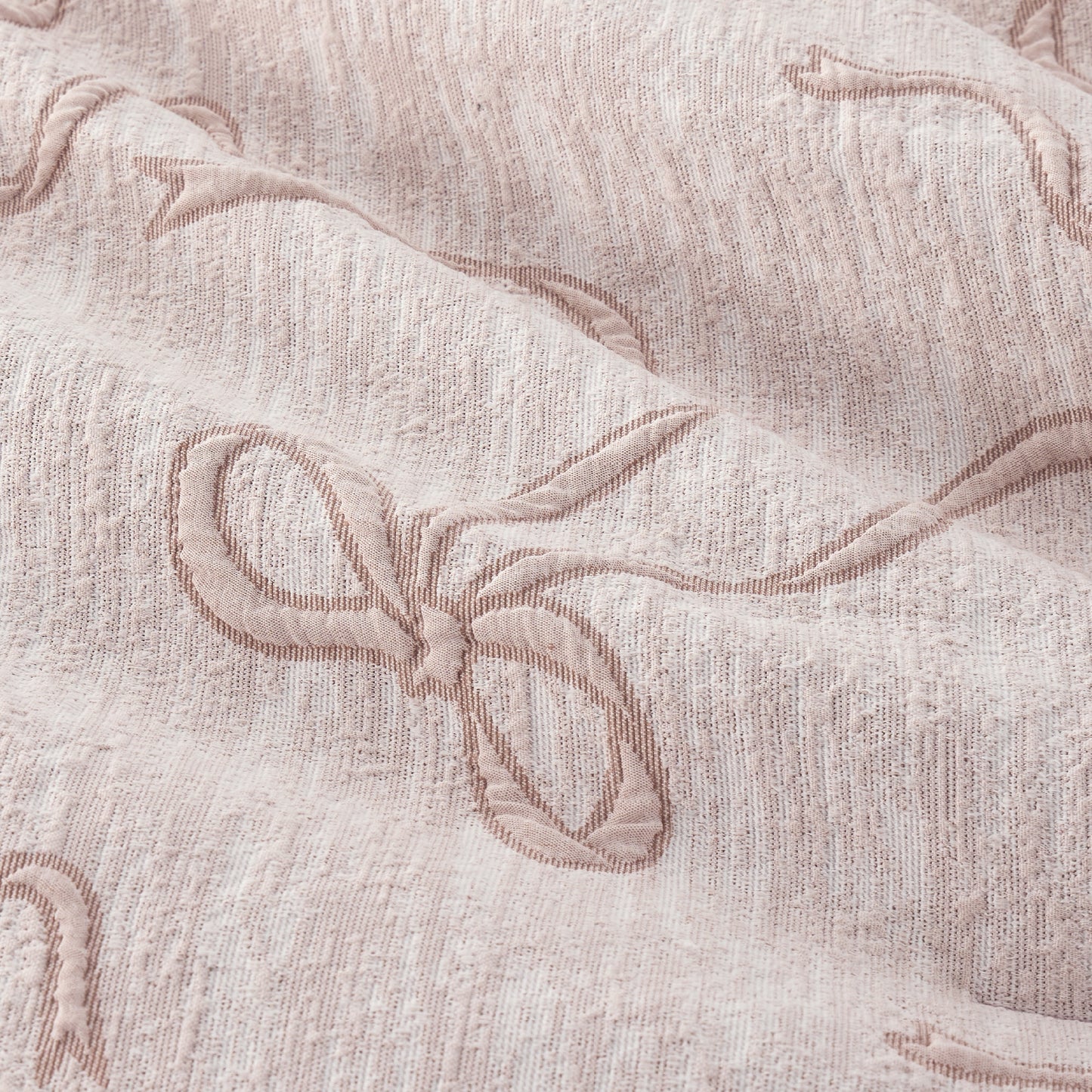 Graceful Bow Jacquard Comforter Set