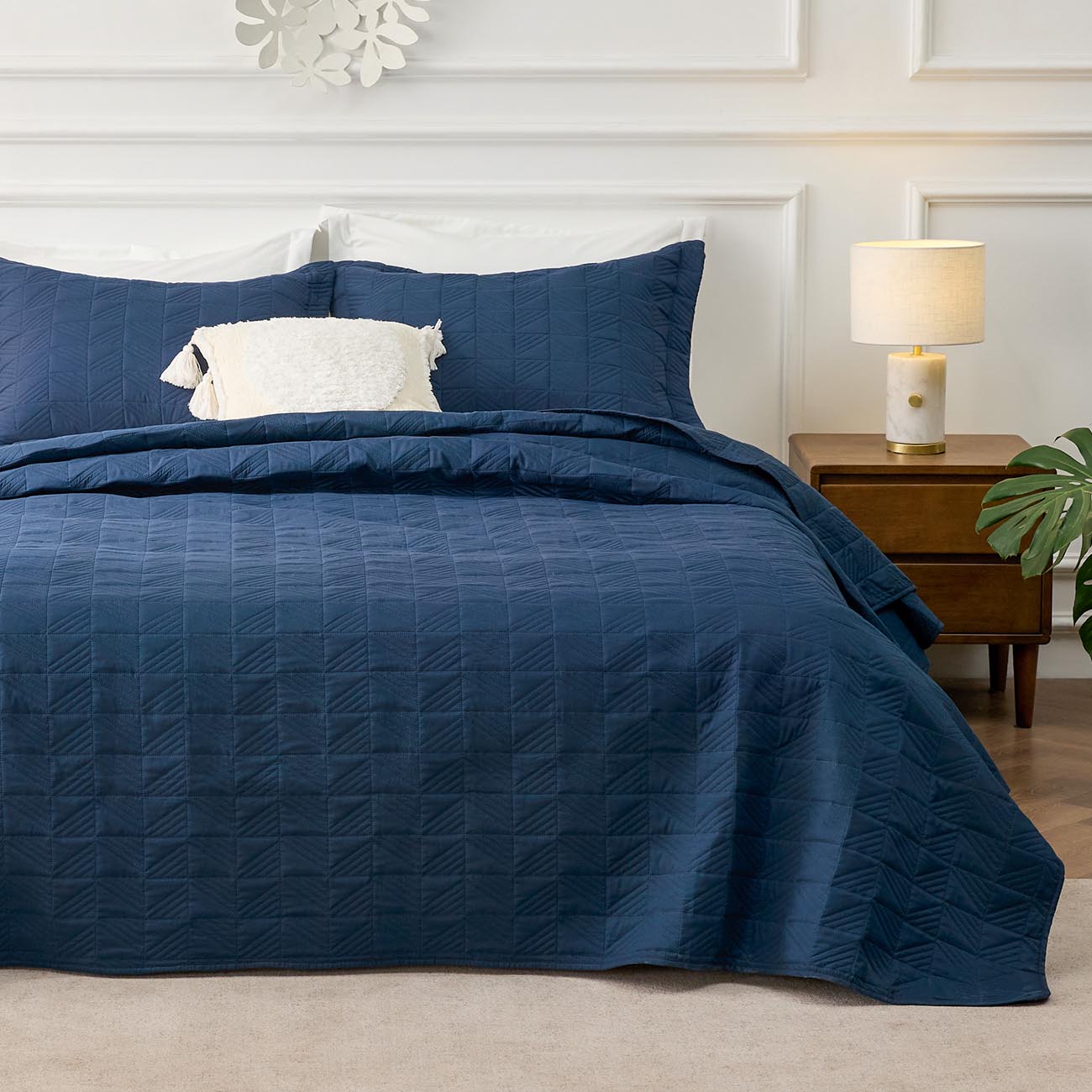 Bedsure Geometric Soft Ultrasonic Quilt Set