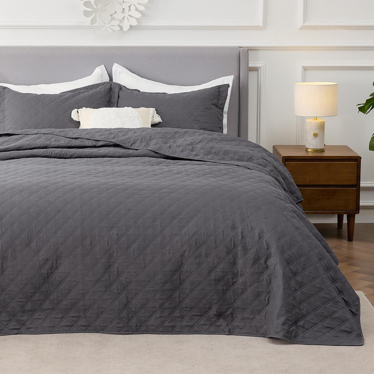 Bedsure Diamond Soft Ultrasonic Quilt Set