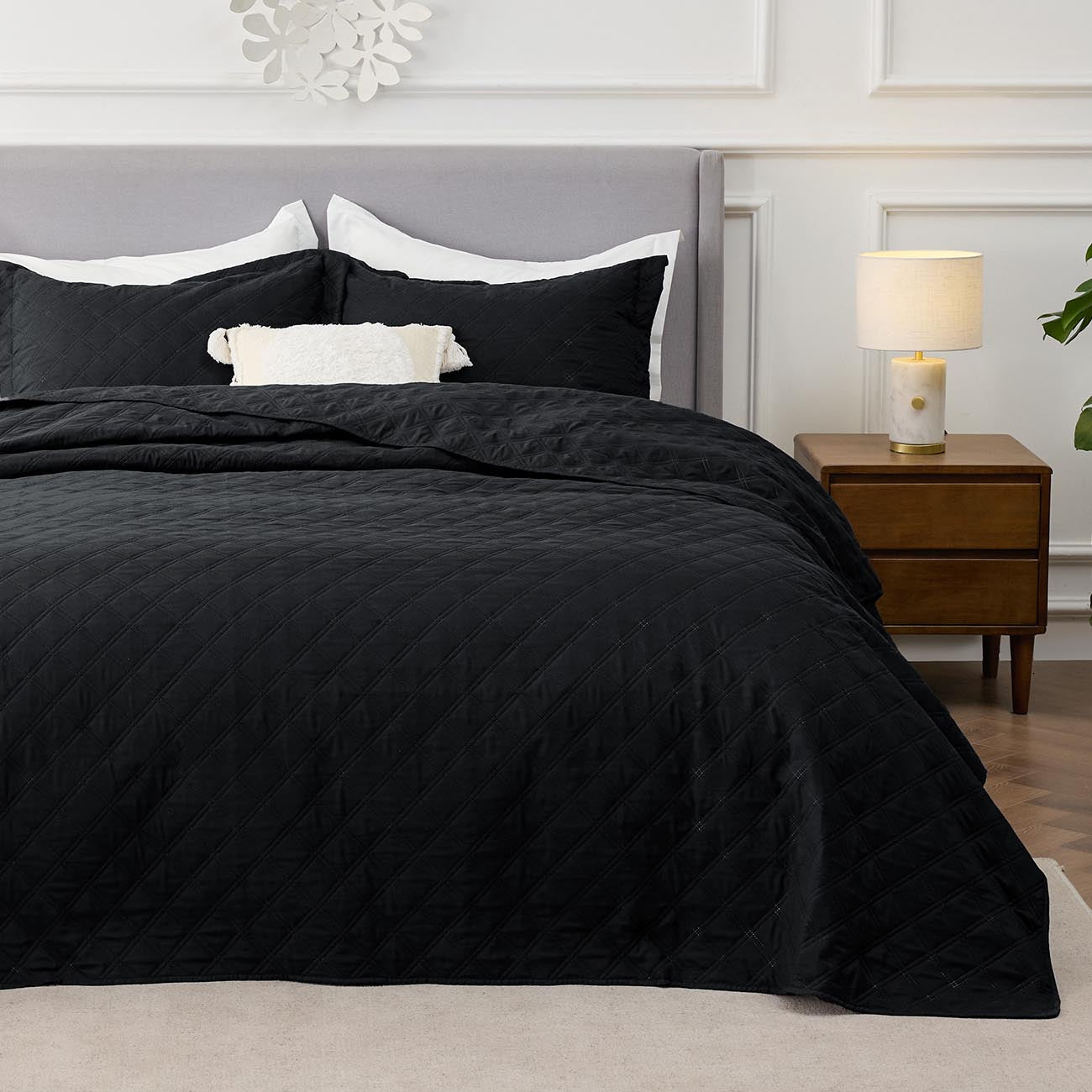 Bedsure Diamond Soft Ultrasonic Quilt Set