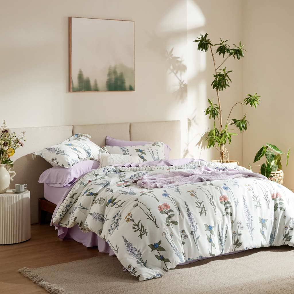 Bedsure Queen Comforter Set - Grey Comforter, Cute Floral Bedding Comforter  Sets, 3 Pieces, 1 Soft Reversible Botanical Flowers Comforter and 2 Pillow