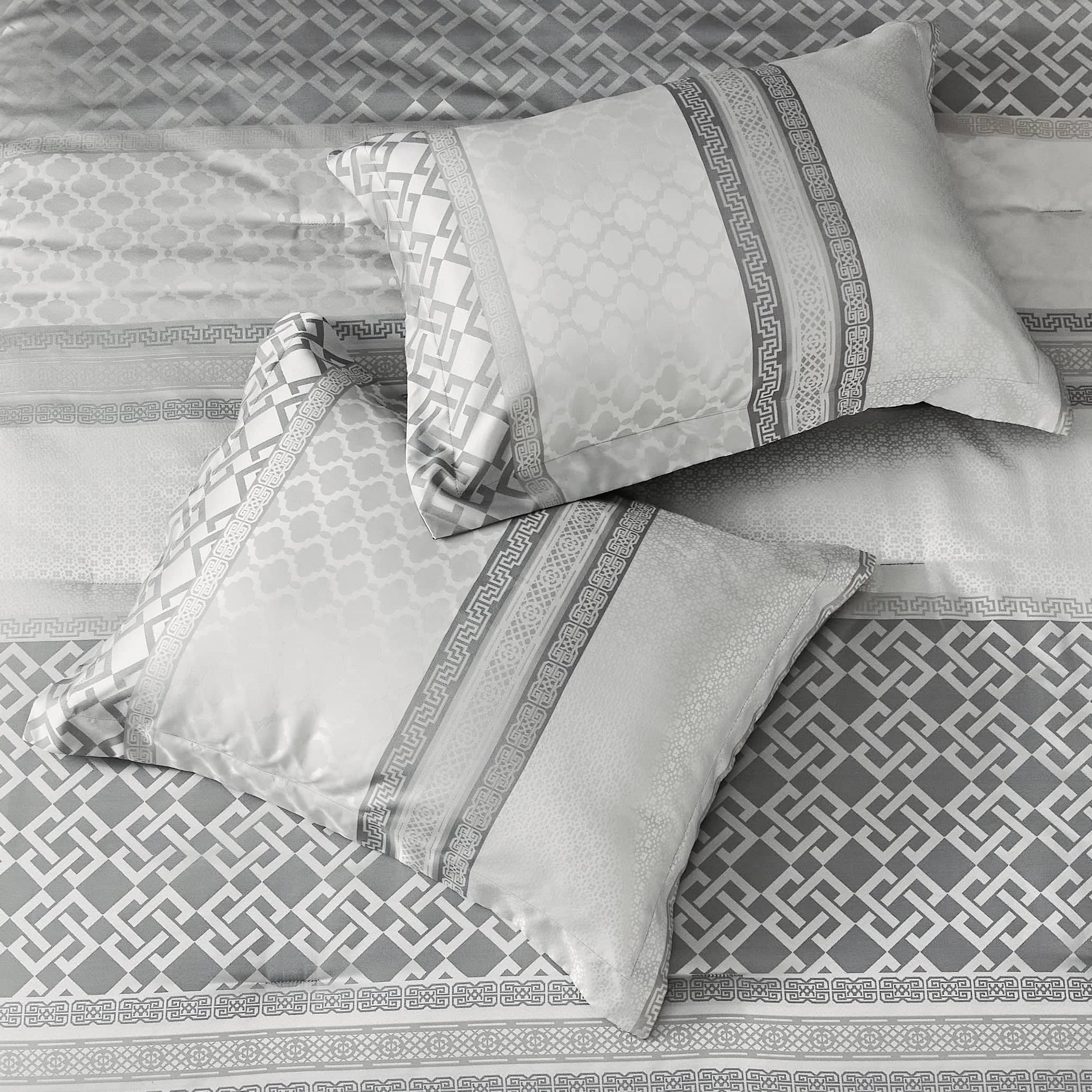 Hotel Style Comforter Set- 8 Pieces